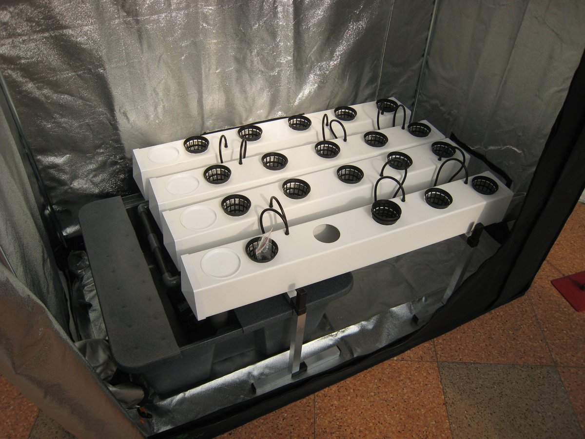 Grow Room vs Tent - Tent Grow Room vs Tent - Tent